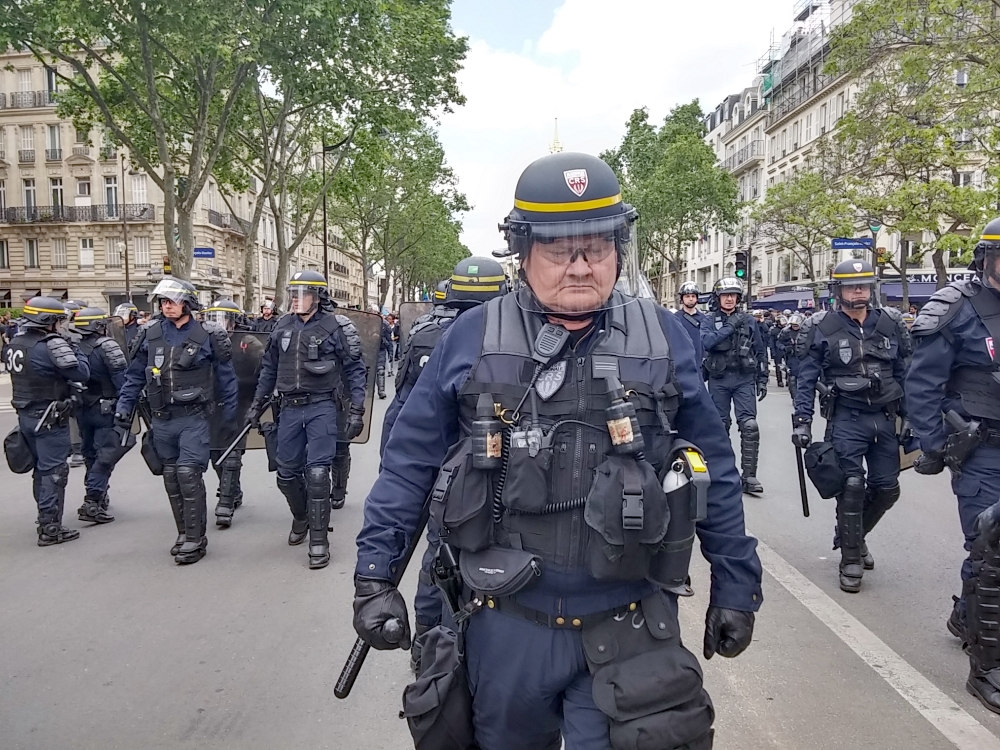 Фото полицейского спецназа